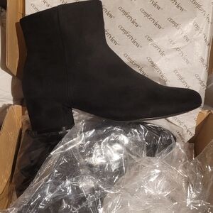 Comfortview Elegant Black Ankle Boots
